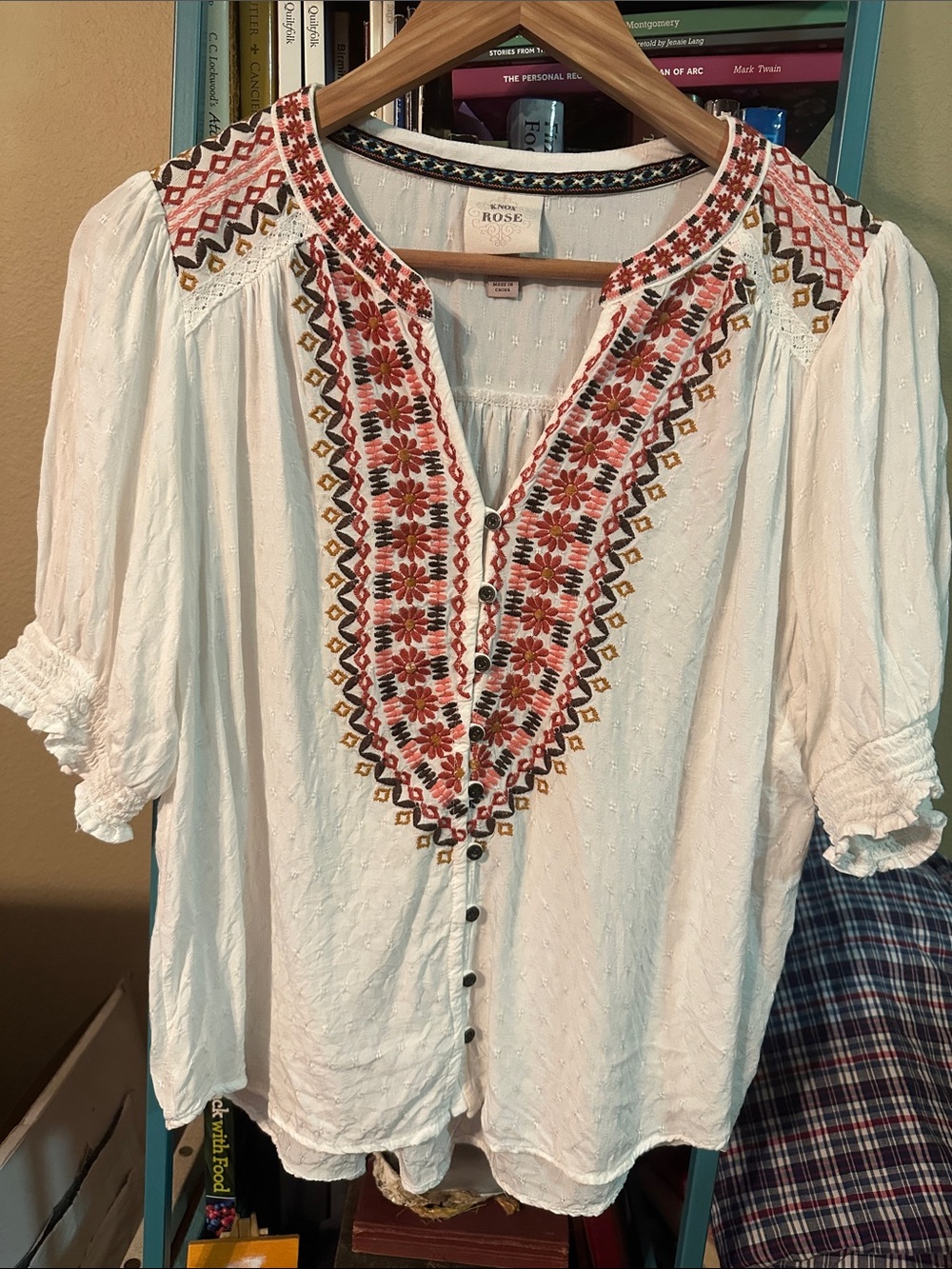 Knox Rose White Peasant Blouse with Red & Gold Embroidery